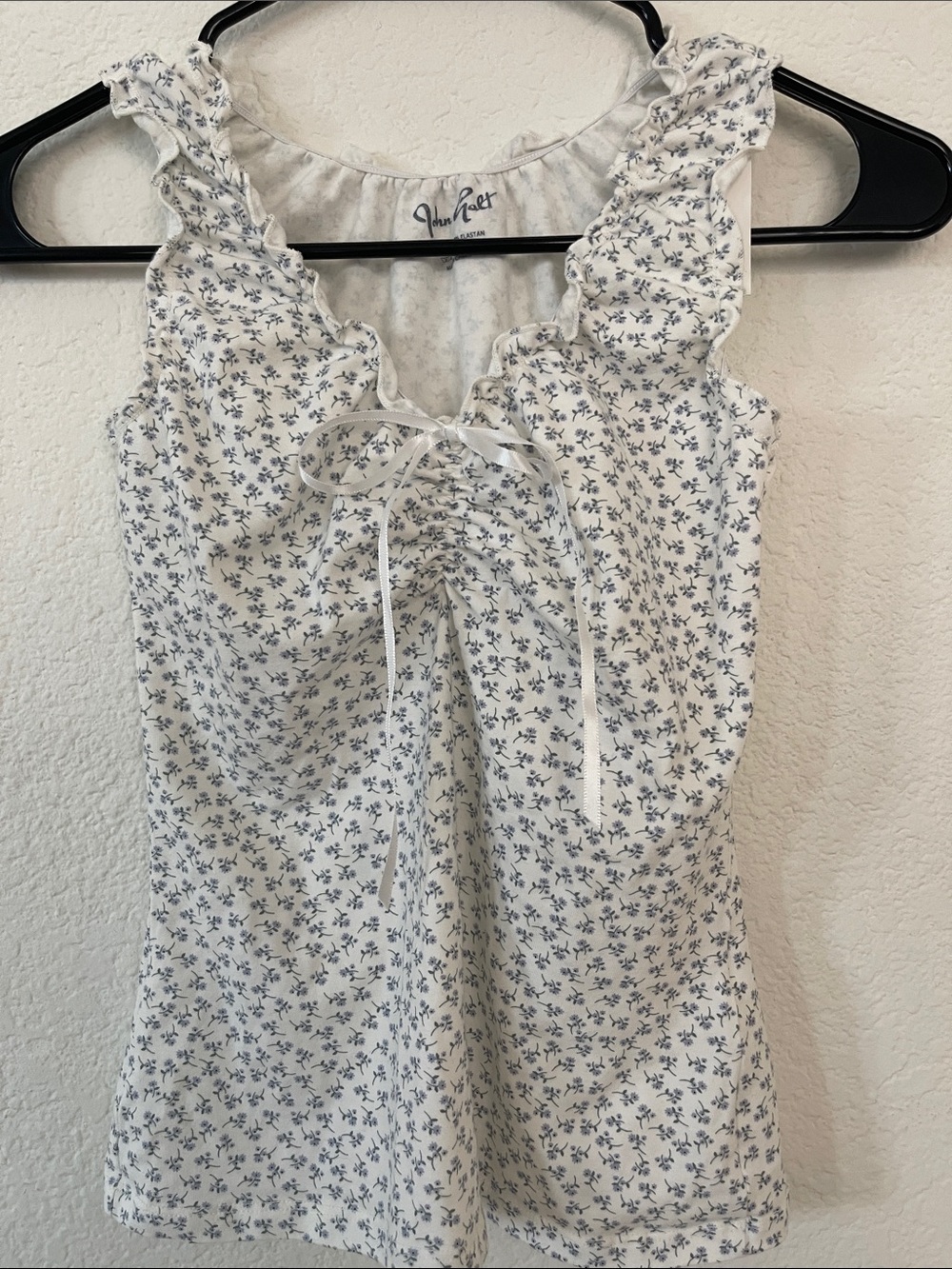 PacSun White Floral Ruffle blouse